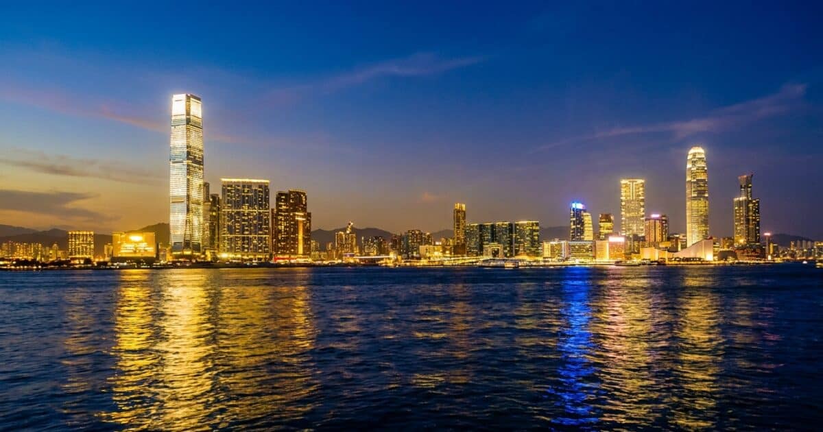 Hong Kong for International Entrepreneurs: The Complete Country Guide (2026)