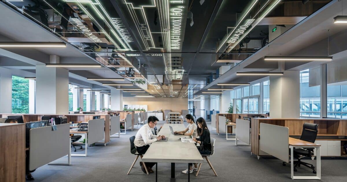 Employment Pass in Singapore for Foreign Entrepreneurs: Requirements and Timeline (2026)