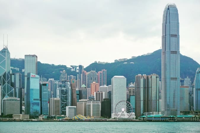 Hong Kong company for foreigners choosing the right structure among available options