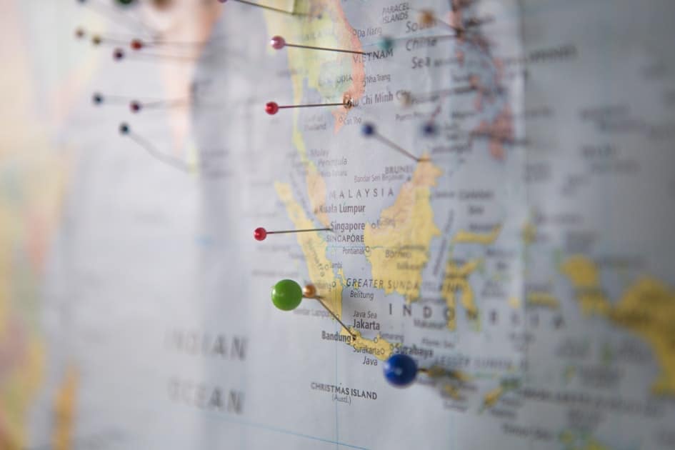 Bona Fide Residence test for the FEIE: how US expats qualify (2026)