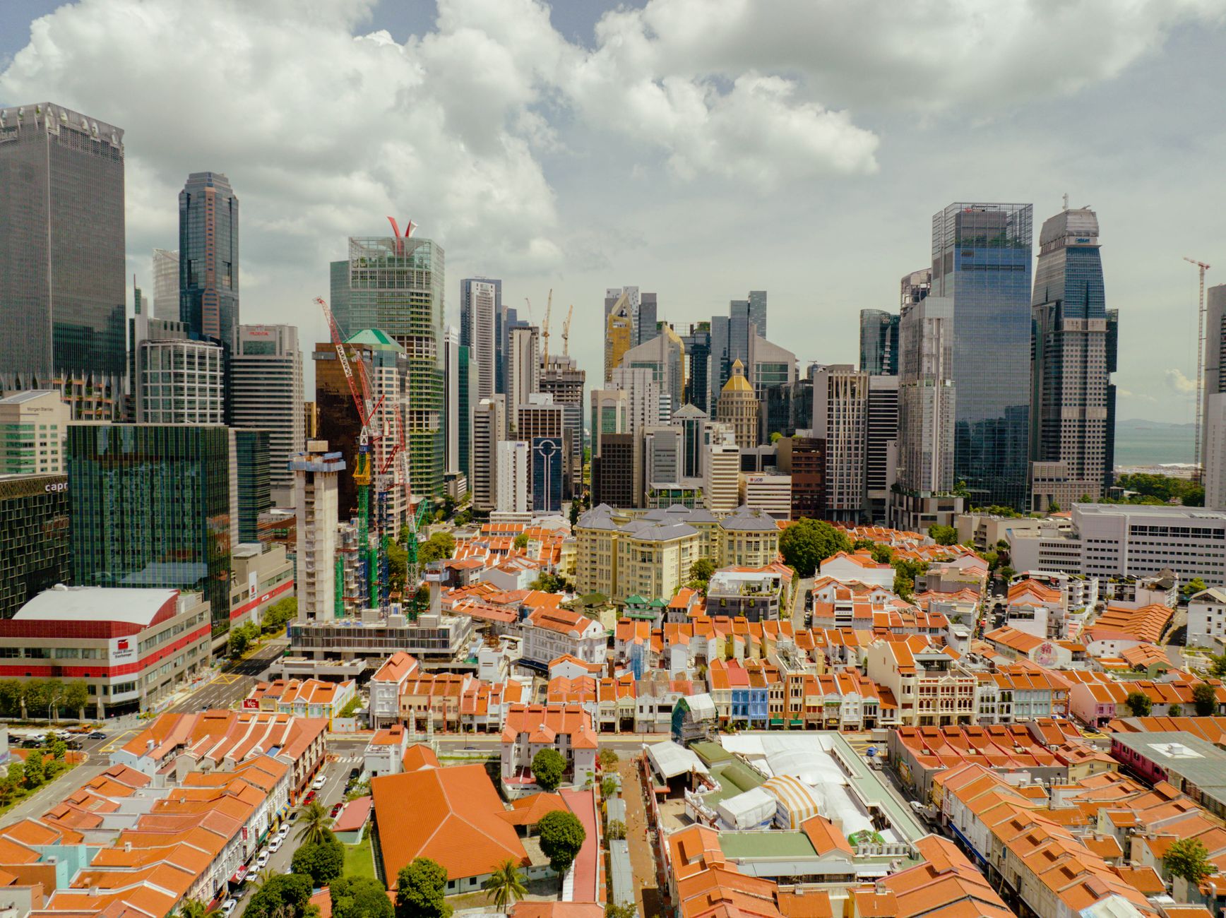 Modern and traditional Singapore architecture mirrors the evolving legal requirements for a Singapore company secretary